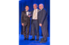 Credit: Robert Photos robert@robertphotos.com Le Pr Polak reçoit le « visionary award » de la Human Growth Foundation